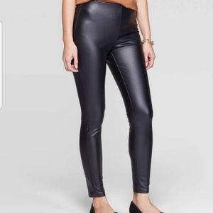 A new day faux leather leggings size S